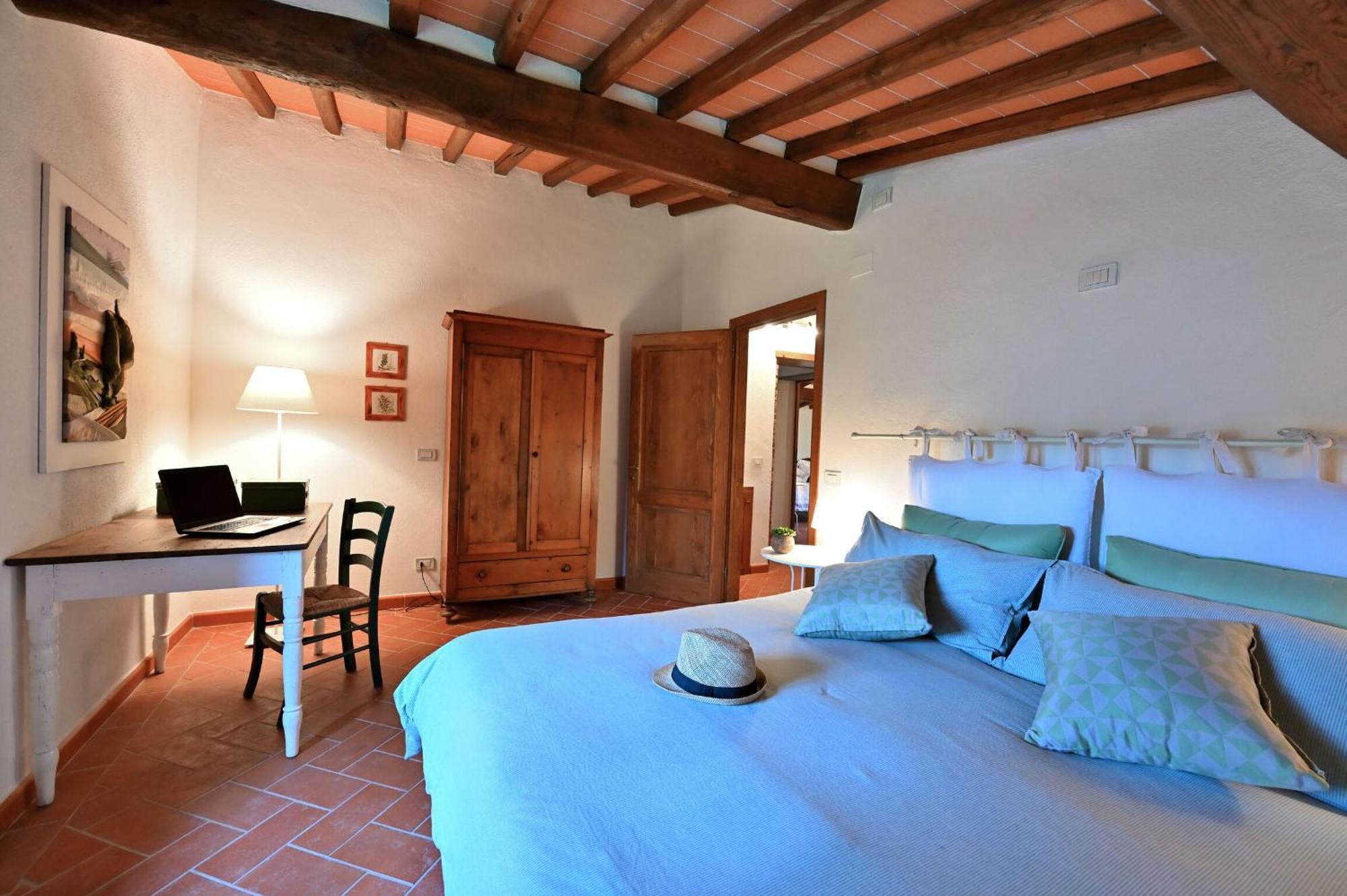 Villa Claudia Cavriglia Bagian luar foto