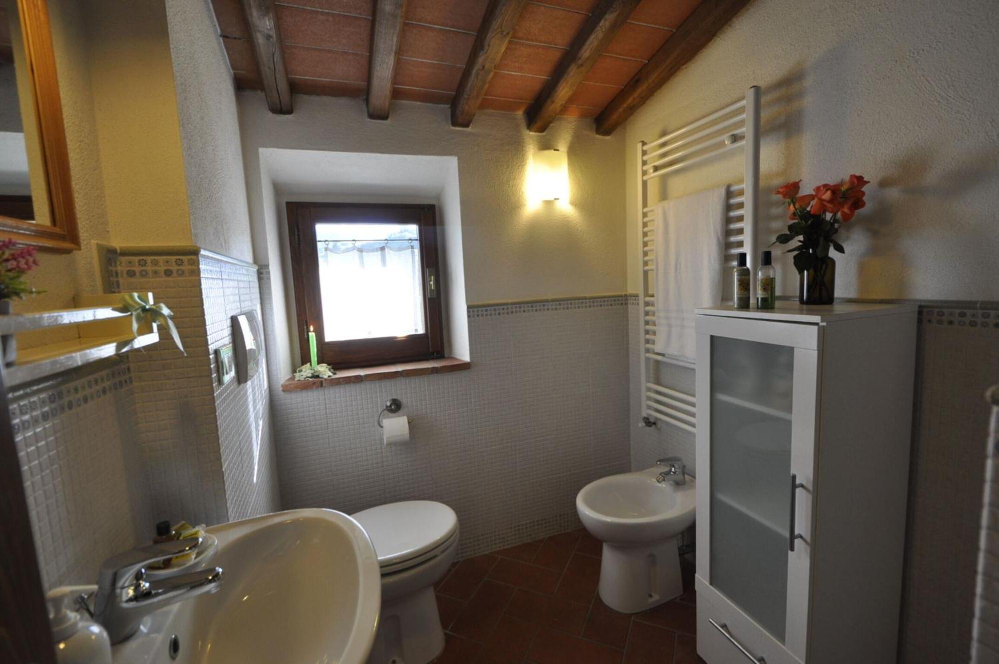 Villa Claudia Cavriglia Bagian luar foto