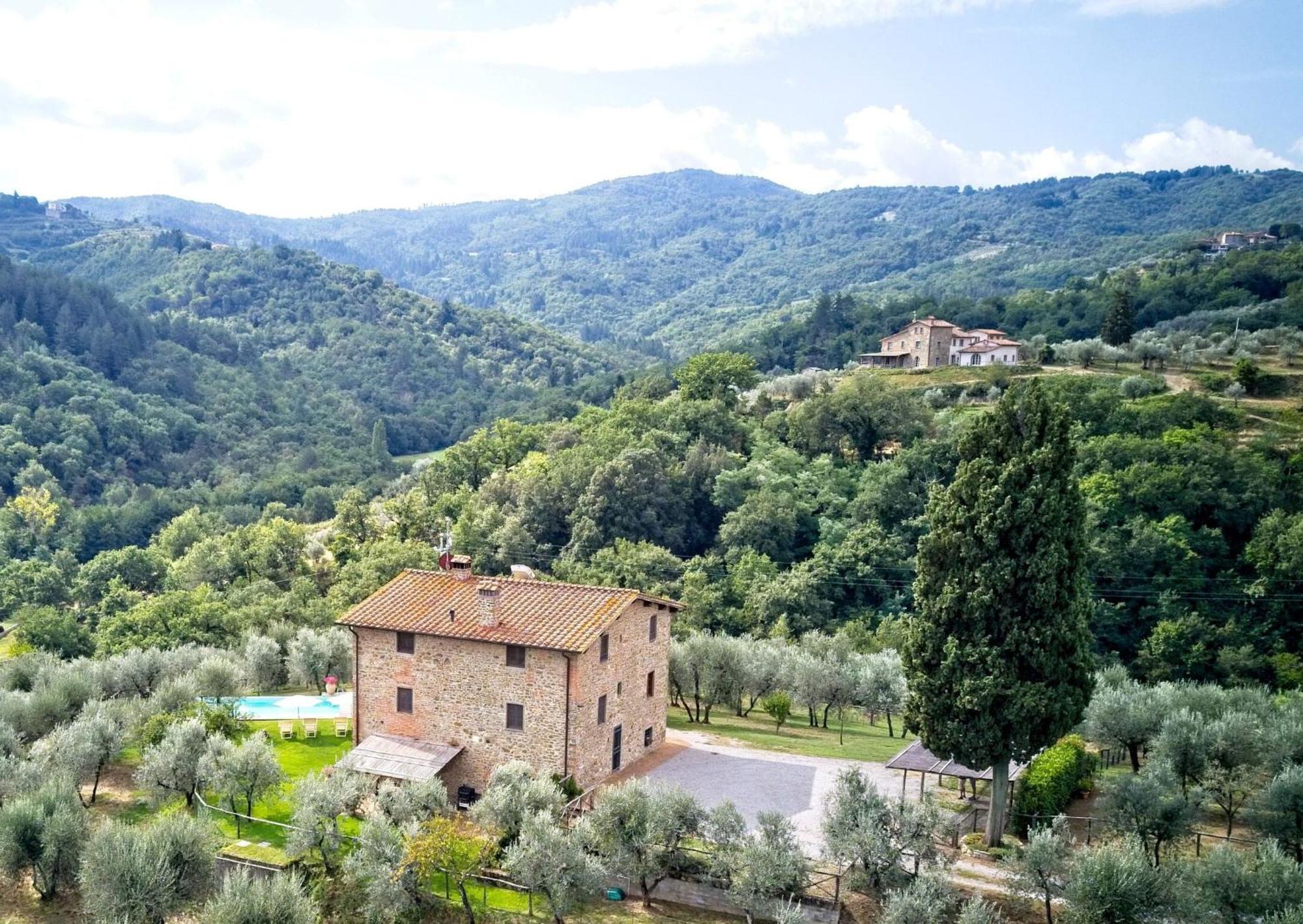 Villa Claudia Cavriglia Bagian luar foto